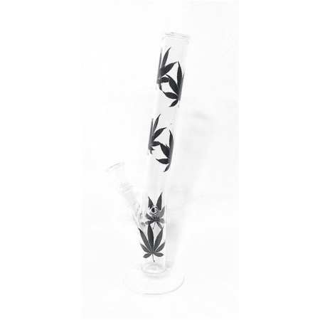 Bong cristal con hojas cannabis